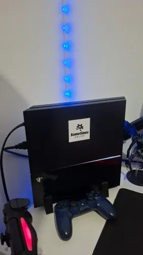 Ps4 novo pra sair logo