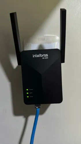 Extensor de rede Wi-Fi Intelbras 