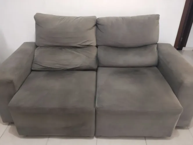 Sofá retrátil