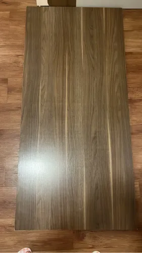 Vendo mesa de escritório - 1,50 por 70 cm - em excelente estado.