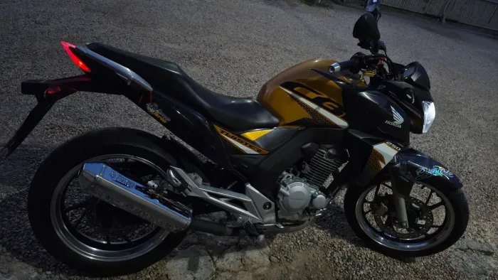 Escapamento cb twister 250f