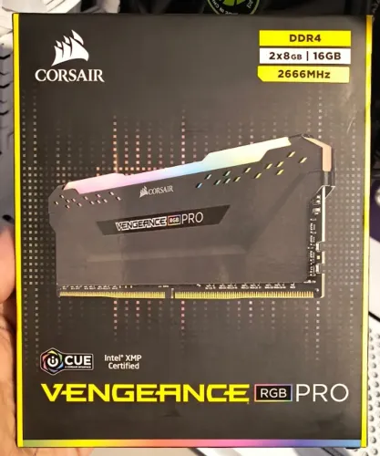 Memória RAM DDR4 16gb Corsair Vengeance RGB PRO