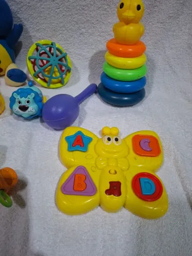 Lote de brinquedos