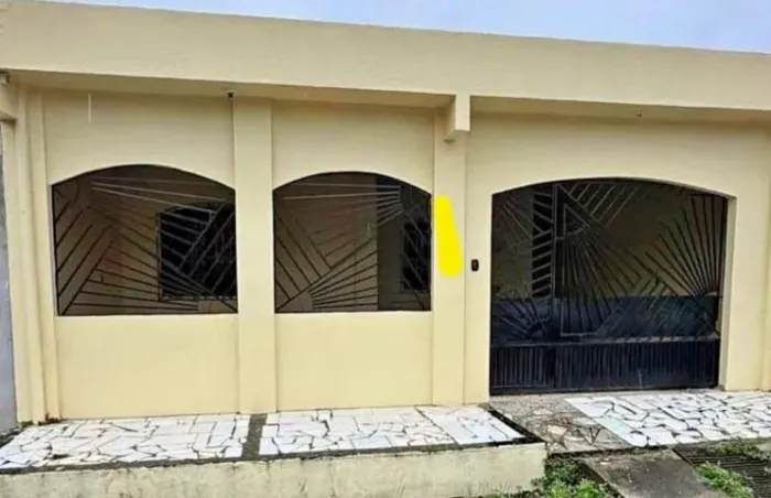 VENDO CASA EM VIRGEM SANTA MACAE!!
