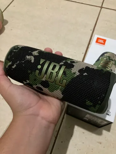 Jbl flip 6 480R$ pra vender rápido preciso vender
