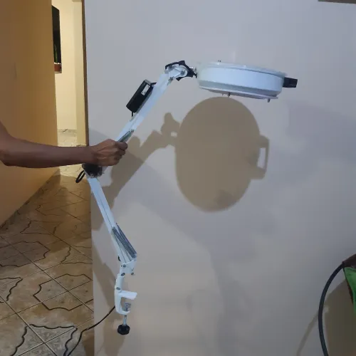 Luminária com exaustor