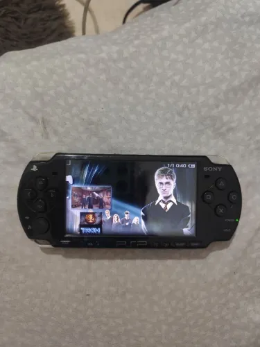 PSP 2001 Black - Com Case, cabo e bateria (Funcionando perfeitamente) 