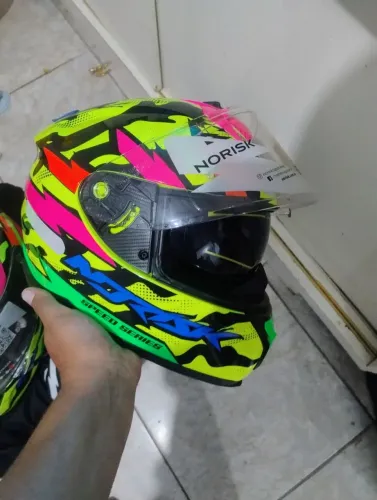 Capacete norisk tamanho 60