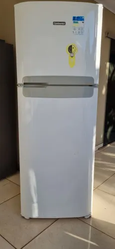 Vendo Geladeira Continental FROOSFREE