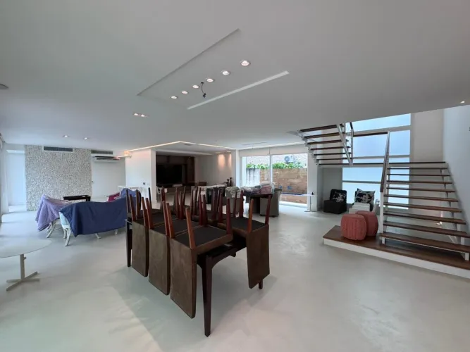 Casa para Venda em Florianópolis, Jurerê Internacional, 4 dormitórios, 4 suítes, 5 banheir