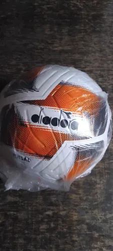 Bolas futsal diadora novas original. 
