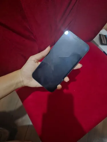 Iphone 13 usado (menos de 2 anos)