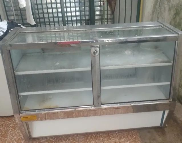 Freezer balcão