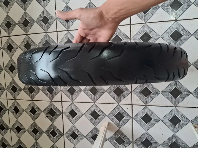 Pneu