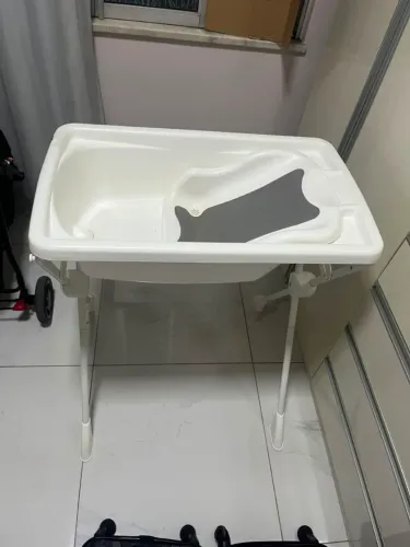 Banheira com suporte