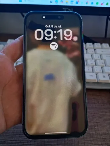 iPhone 14 Pro Roxo
