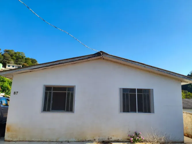 Casa a venda
