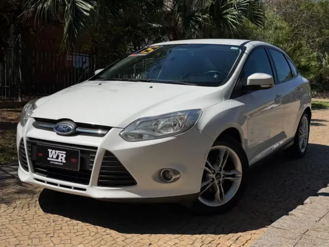 Ford Focus Sedan 2.0 16v/2.0 16V Flex 4P Aut. 2015