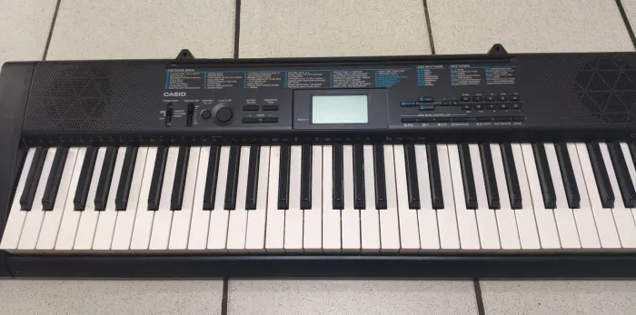 Teclado Casio CTK 1200