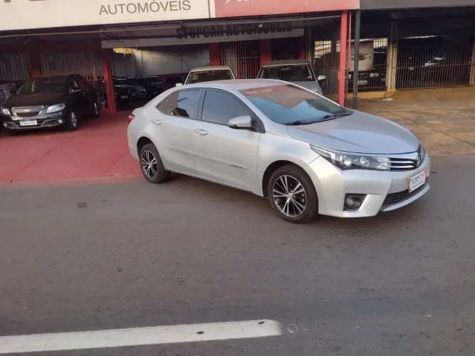 Toyota Corolla GLI 1.8 Flex 16V Aut. 2017