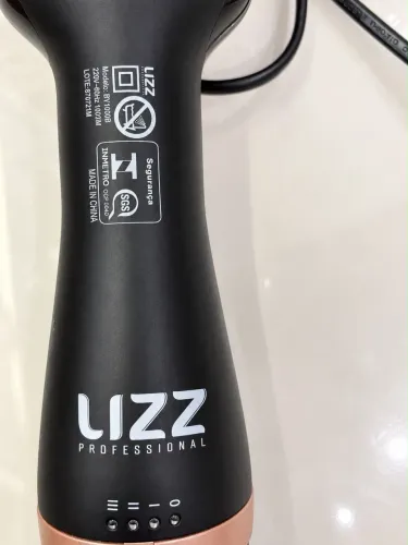Escova secadora e modeladora Luz Professional Brush íons 1000w 220V