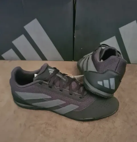 Chuteira Adidas Predator Club In Sala Tam 38, 42 e 43 (original / nova)