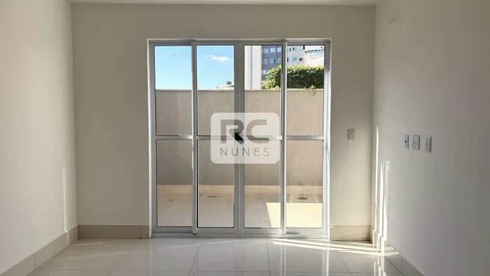 Área privativa à venda, 3 quartos, 1 suíte, 2 vagas, Vila Paris - Belo Horizonte/MG
