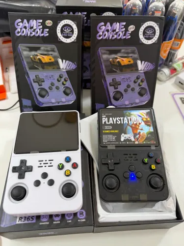 Game portátil R36S