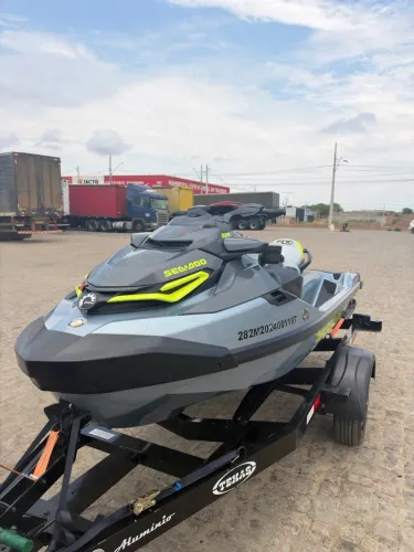 jet ski rxt-x 325 2024