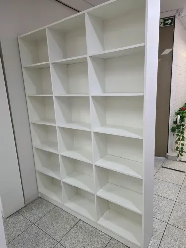 ESTANTE MDF 15mm COM NICHOS - 2m*1,5m
