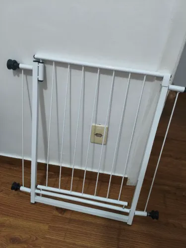 PORTÃO PARA CACHORRO
