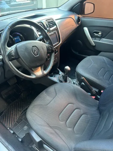 Renault Sandero Dyna. Easyr Hi-flex 1.6 8V 2016