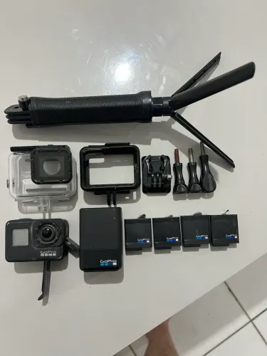 GoPro Hero 7 Black (DEFEITO) + Pack de Acessórios | Preço de Desapego