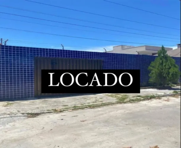 Casa ampla com piscina e 2 dormitórios para alugar por R$ 1.700- Arembepe - Camaçari/BA