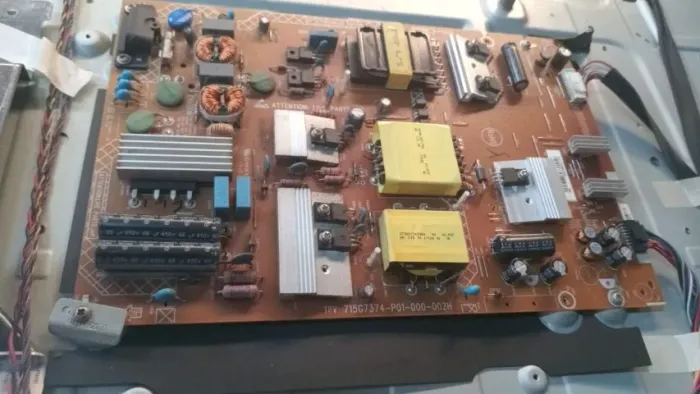 Fonte tv philps 55PUG6102/78