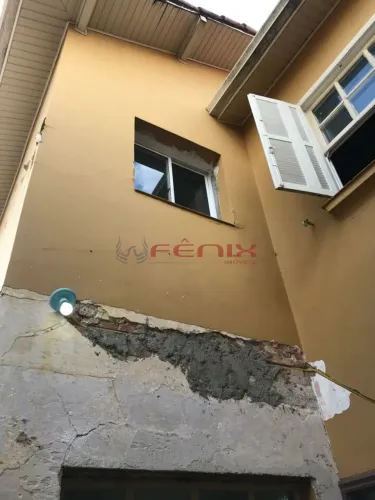 Casa de Vila à Venda , em Santana!