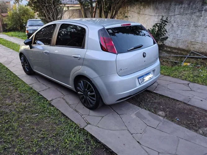 Fiat Punto ELX 1.4 Fire Flex 8V 5P 2008
