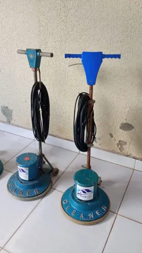 Locação Enceradeira Industrial