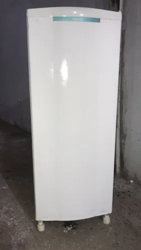 Vendo geladeira consul degelo seco usada entrego grátis