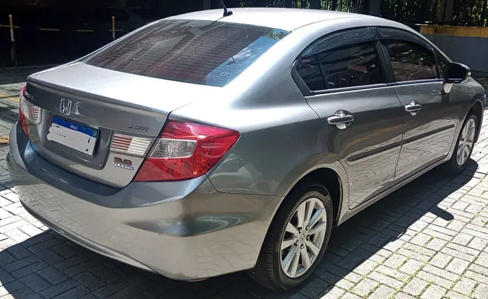 Honda Civic Sedan LXR 2.0 Flexone 16V Aut. 4P 2014