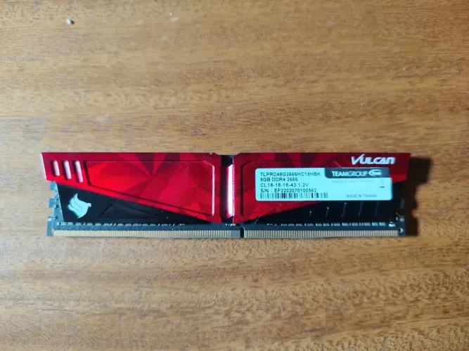 Memória RAM T-Force Vulcan Pichau - 8GB - DDR4 - 3200MHZ