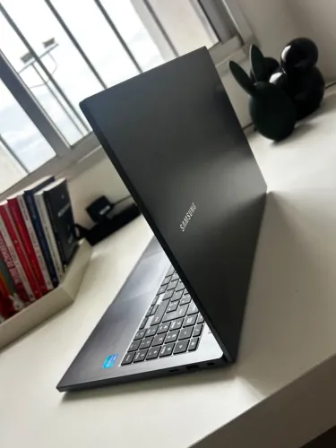 Samsung Book i5 11ª Geração | 8GB | SSD 256GB | Full HD