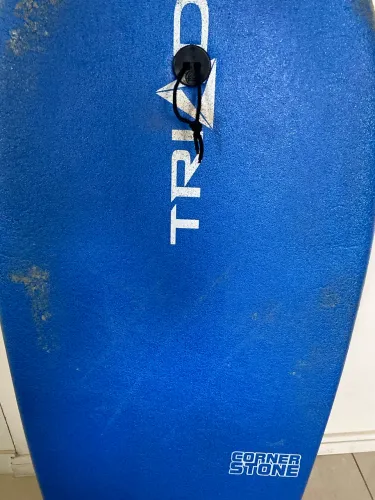 Prancha Bodyboard havaiana Triad 40 corner stone