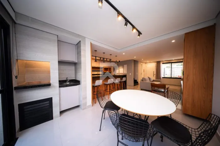 Casa em Condomínio com Jardim, 3 suítes 3 Vagas à venda, 152 m² - Butiatuvinha - Curitiba/