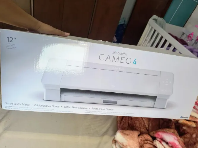 SILHOUETTE CAMEO 4 MAQUINA DE CORTE