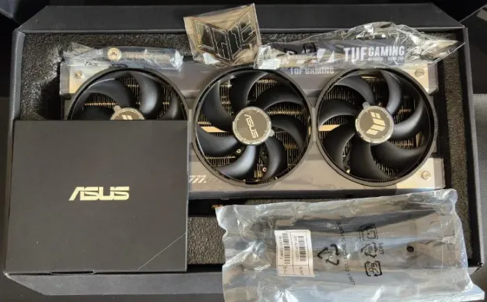 Placa de Vídeo ASUS TUF RTX5090, NF Kabum Leiam o anuncio! 