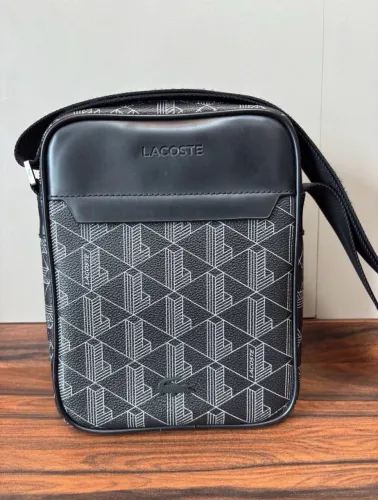 Bolsa Transversal Lacoste