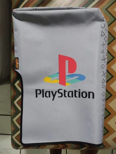 Capa vertical pra PS5 pro