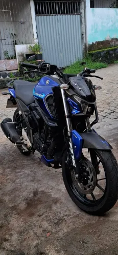 FZ 15