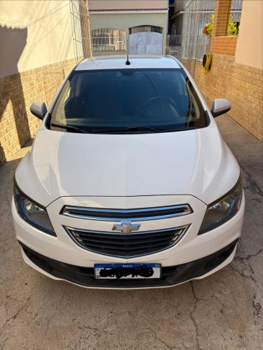 Imagem de Chevrolet Onix Hatch LTZ 1.4 8V Flex Power Aut. 4P 2016